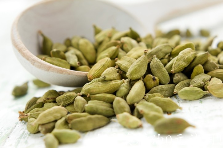 小豆蔻green-cardamom.jpg